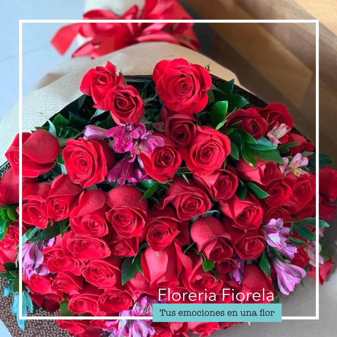 Ramo de 100 Rosas (Arreglo de Rosas) - Florería en Línea