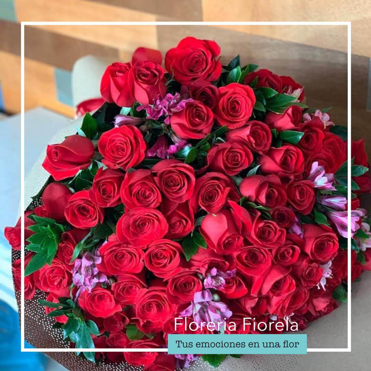 Ramo de 50 rosas - Florería en Línea